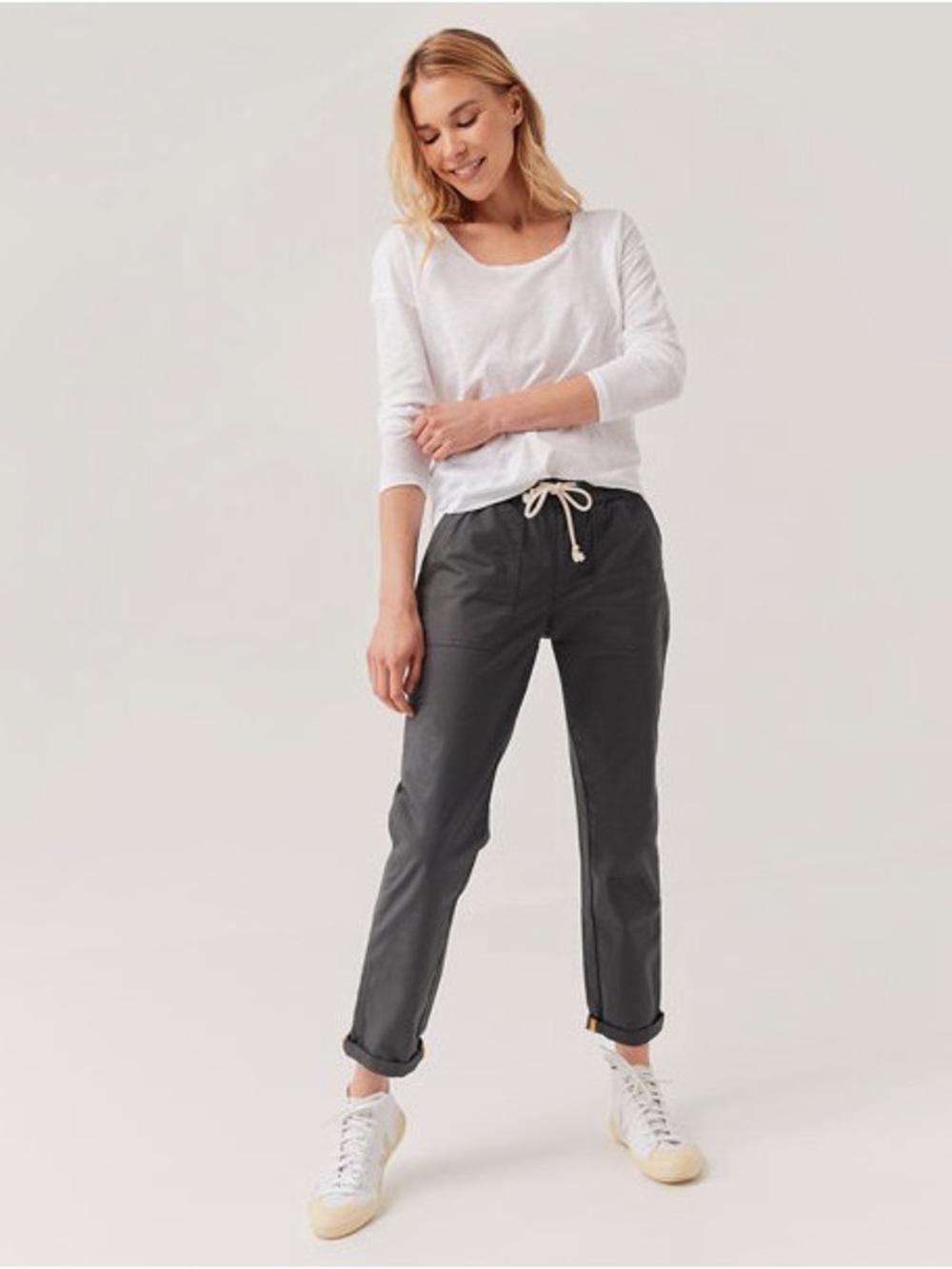 Pact Woven Twill Roll Up Pant in Storm Gray Women’s size XS